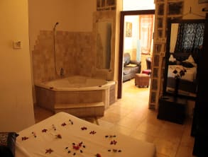 חצרות%20רון%20,%20טבריה